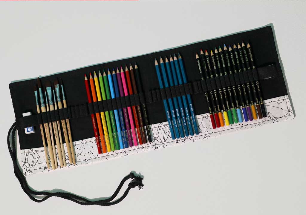 Traveling Light: Essential Pencil Case Setups for Busy Trips